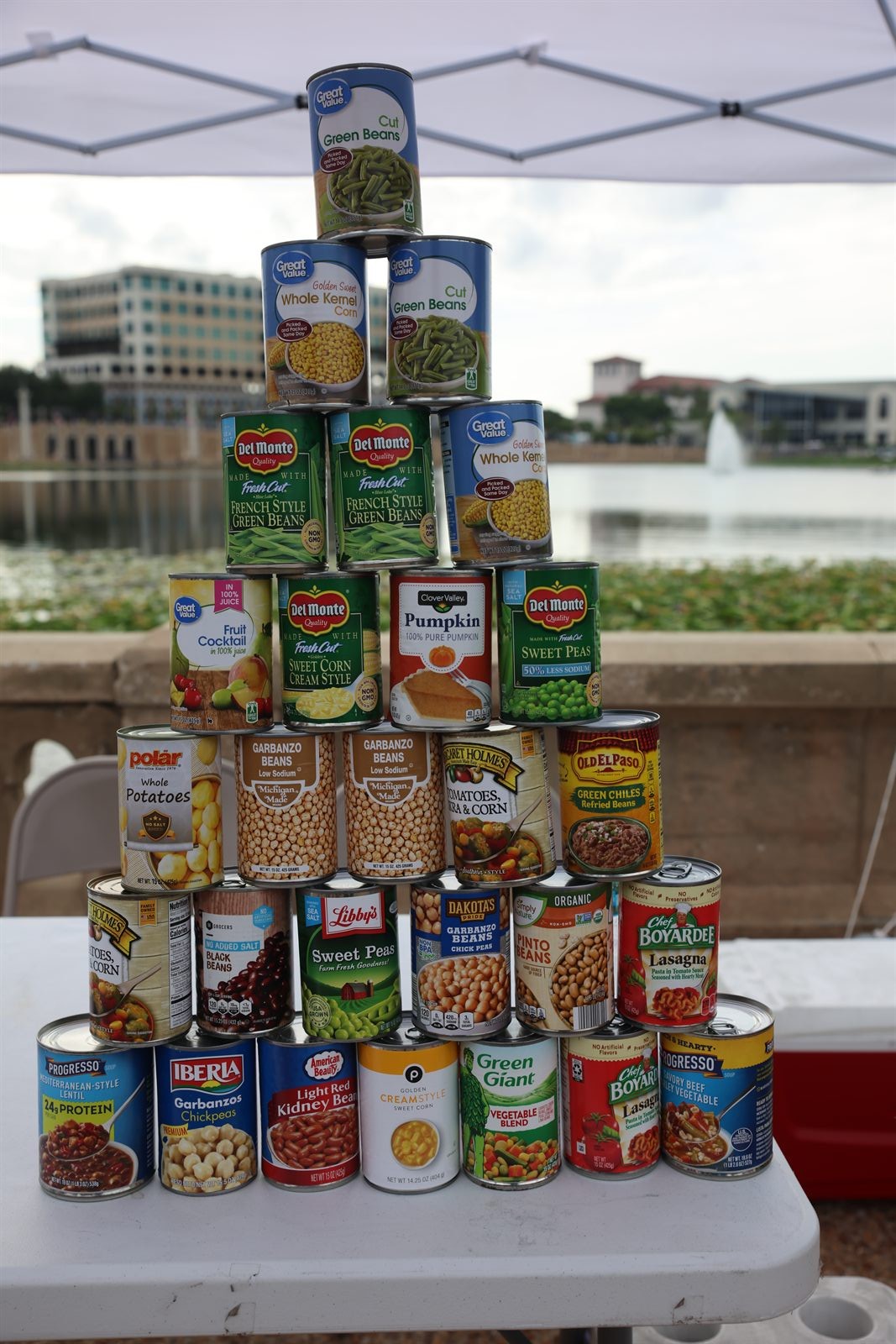 Canned food donations for VISTE